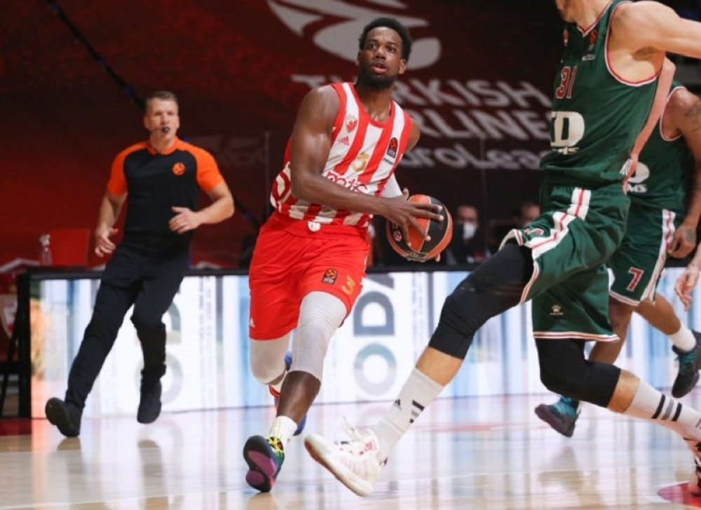 Totalna dominacija Zvezdinih stranaca!