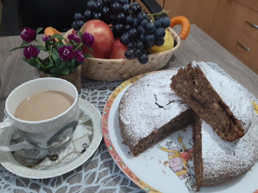 Čokoladni kolač sa lešnicima za ukus koji otvara sva čula (VIDEO)