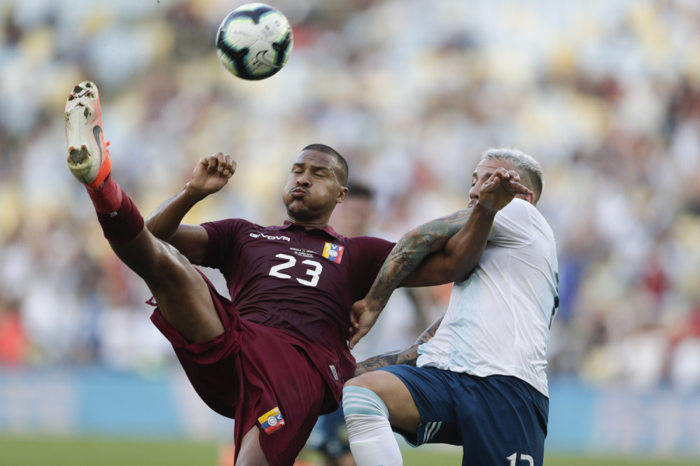 To je patriotizam - fudbaler pokušao da pobegne da bi igrao za reprezentaciju