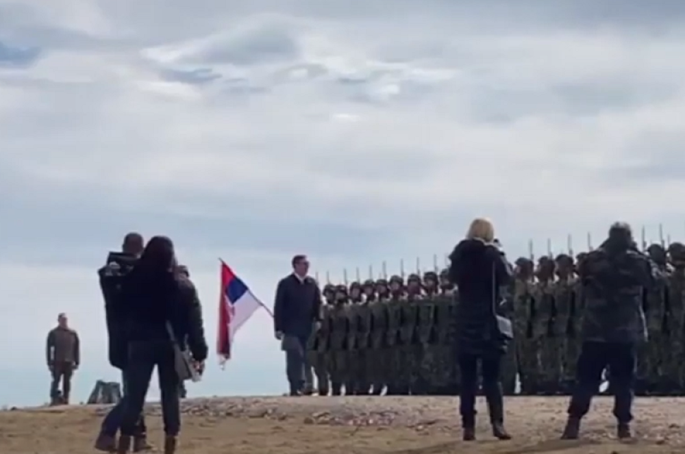 Vrhovni komandant dao znak za početak, a onda je krenula akcija (VIDEO)