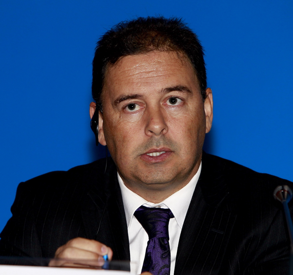 "Uradi sam" premijer, predsednik vlade ostrva u Tihom okeanu dodelio sebi 17 funkcija, ali to nije sve