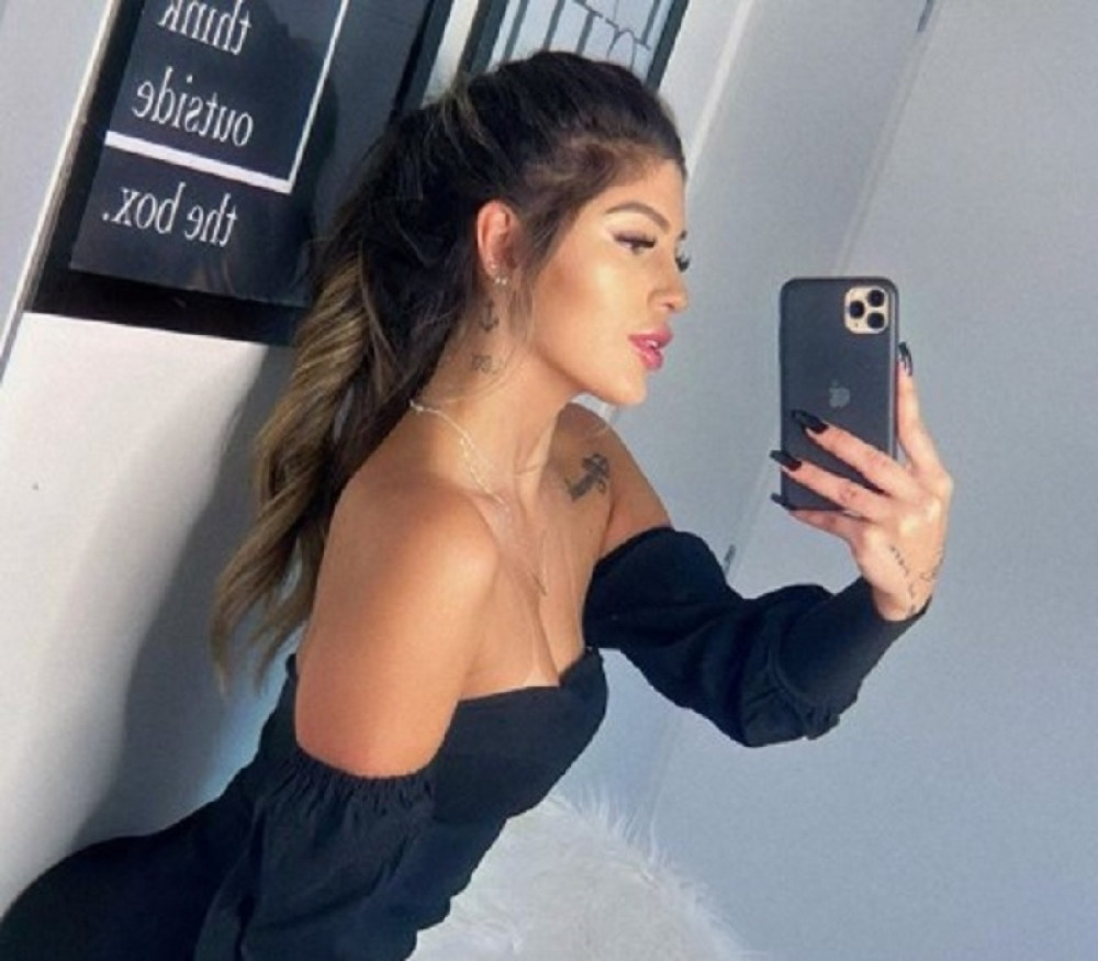 Zašto je devojka igrača Arsenala toliko posebna? Prelepa Gabi ima šta i da pokaže (FOTO)