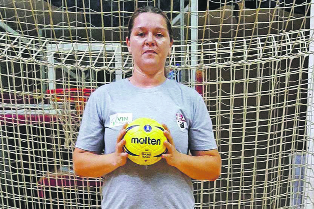 Izrodila decu, završila faks i ponovo brani!