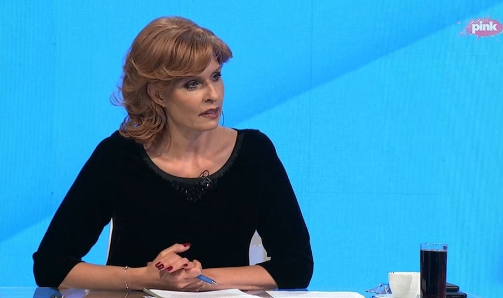 Voditeljka pogrešno najavila emisiju (VIDEO)