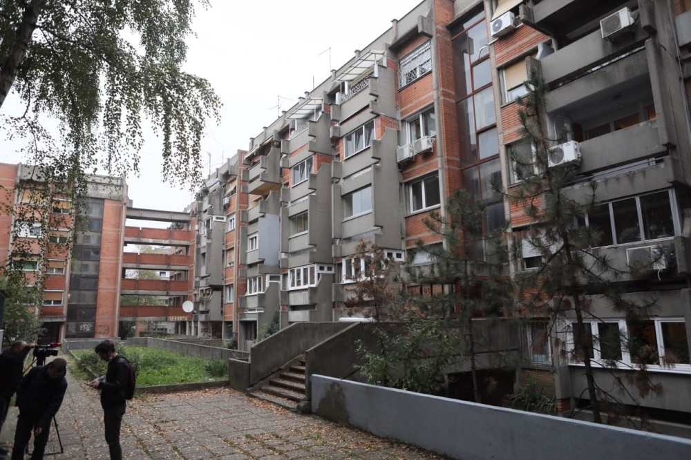 Komšije u šoku nakon saznanja da su u prizemlju nađena tela supružnika: "Videla sam ga pre 15 dana, nemaju dece..."