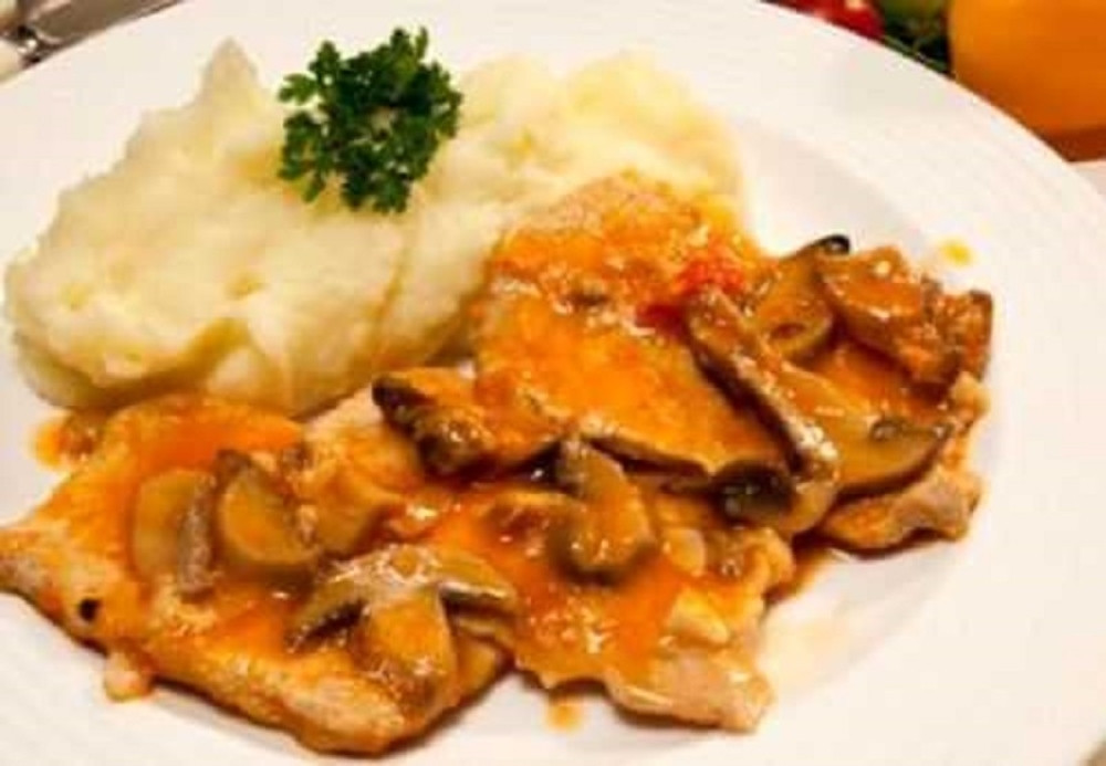 Sočne mekane krmenadle u finom sosu, obradovaće vaše ukućane