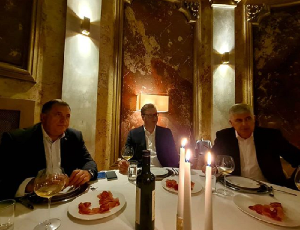 Predsednik Vučić objavio o čemu je razgovarao sa Dodikom i Čovićem (FOTO)
