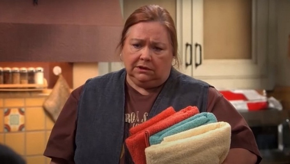 PREMINULA Končita Ferel poznatija kao Berta iz serije "DVA I PO MUŠKARCA"! (VIDEO)