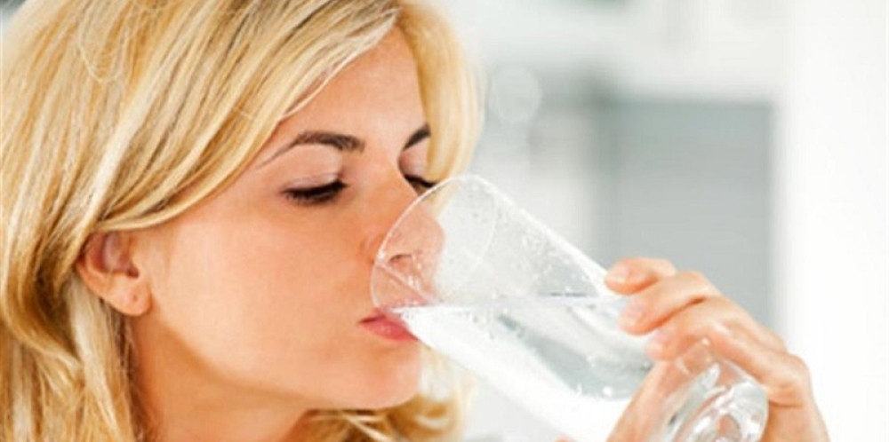 Muti vam se pred očima, zaboravljate stvari, proverite da li unosite dovoljno vode