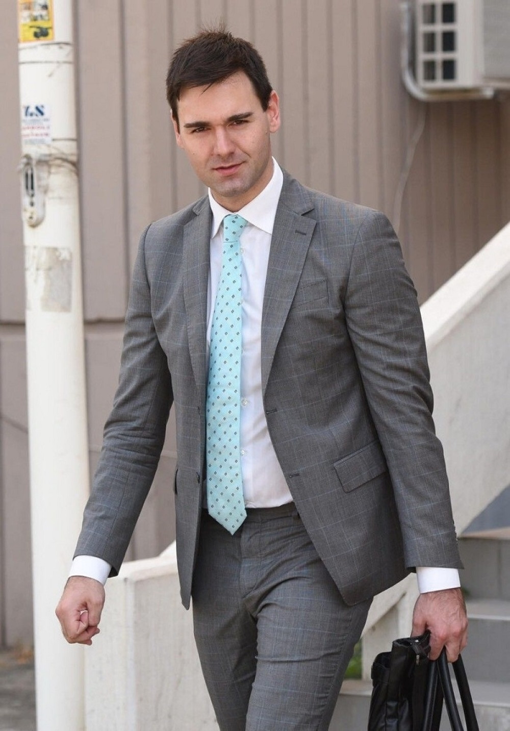 Odbegli Nikšićanin hoće da opere obraz u Srbiji!