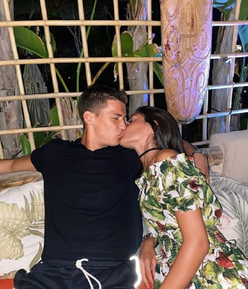 Sin Dejana Stankovića zaveo bombastičnu Italijanku, sami prosudite da li je snajka na mestu! (FOTO)