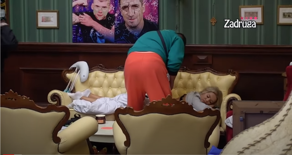 Nakon svađe uvek je slađe: Kristijan Golubović skinuo Sanju Stanković pa usledili vreli dodiri! (VIDEO)