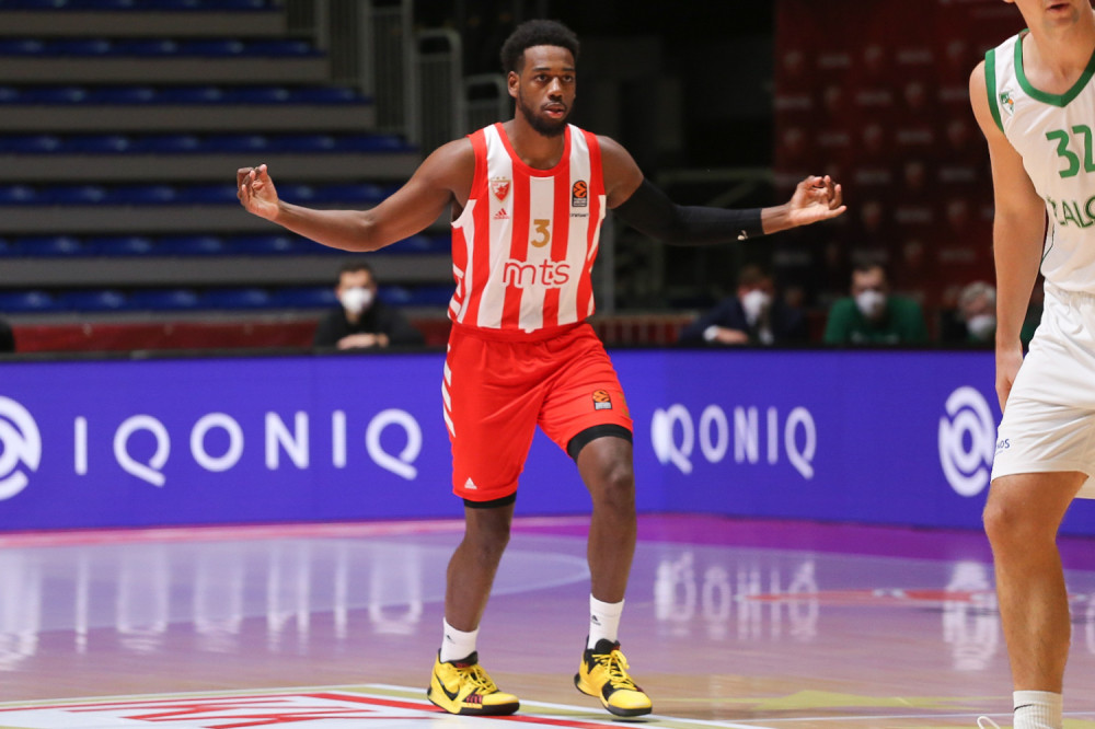 Lojd se oglasio na mrežama, sve je potanko objasnio