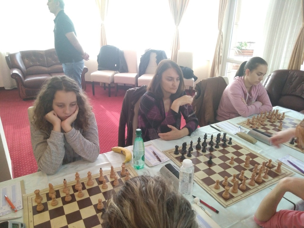 Počelo žensko prvenstvo, na startu bez iznenađenja