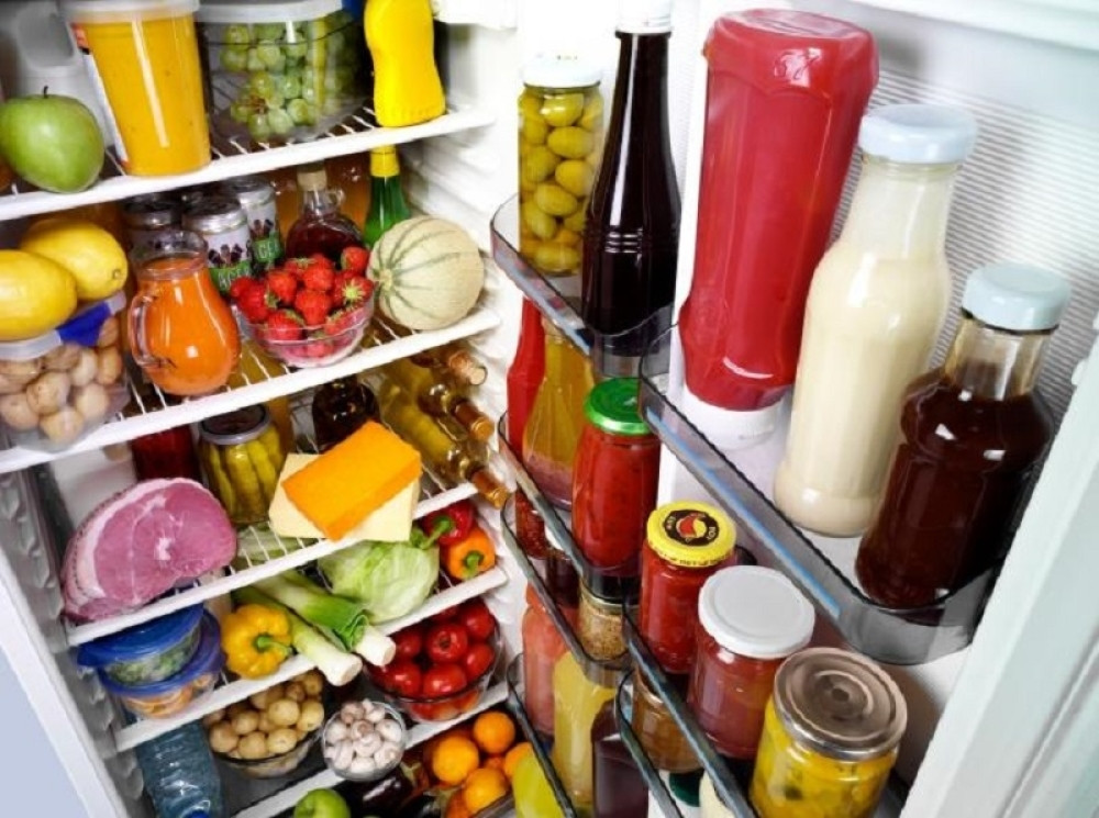 Voćni jogurt, kečap, majonez... Ove stvari odmah izbacite iz frižidera!