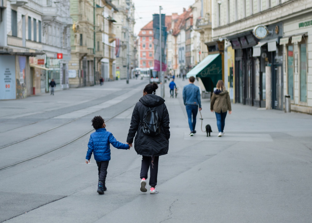 Austrijanci se pitaju hoće li ikada više ići na skupa putovanja i kupovati obuću i odeću kao ranije?