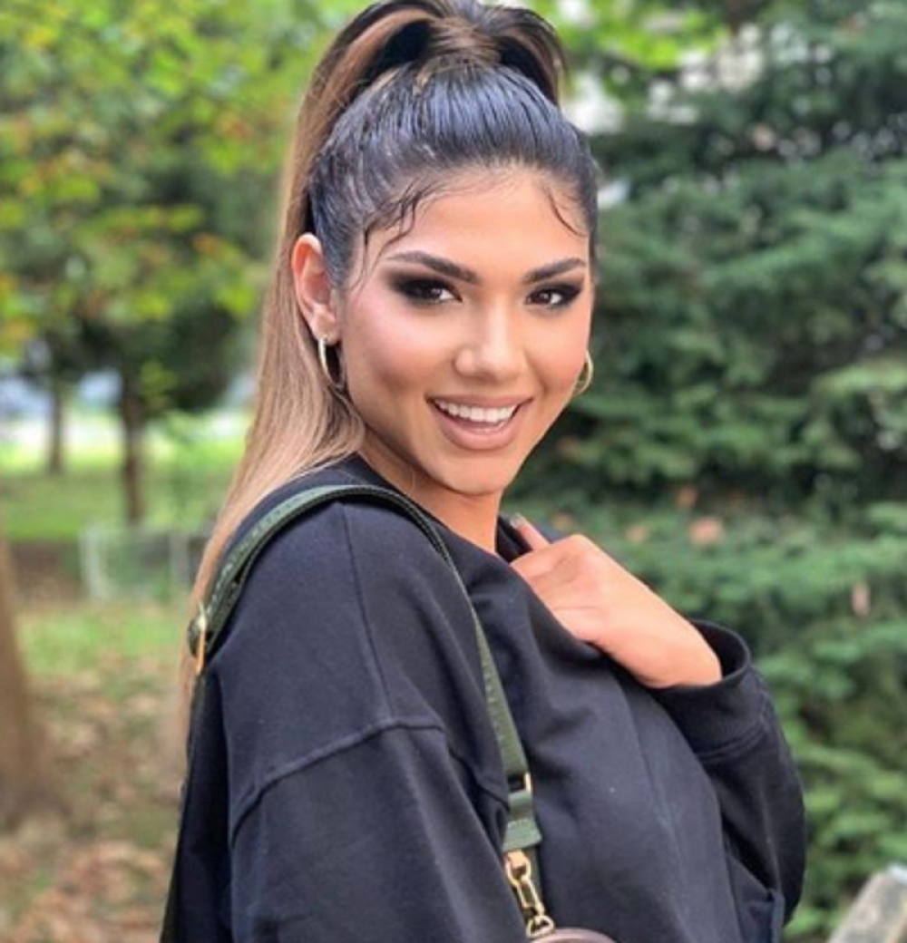 "Zvezda Granda" Hana Mašić, pokorila estradu: Pronašla dečka, promenila imidž, a sada ne prestaju da pričaju o njoj! (FOTO)