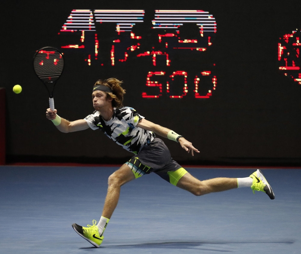 Samo je Novak bolji od njega, Rus osvojio novu titulu