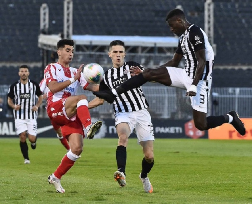 Ovo se ne pamti, totalni rat na mrežama, a tri tvita su napravila do sad neviđeni haos