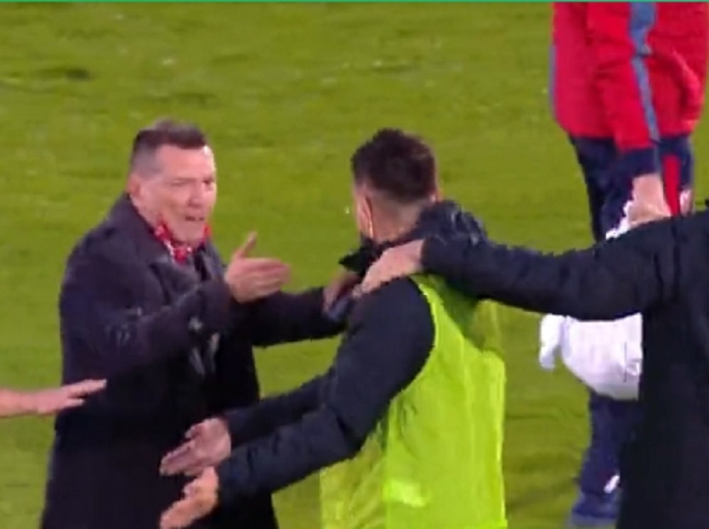 Na ivici incidenta, Lola Smiljanić u centru pažnje (FOTO)