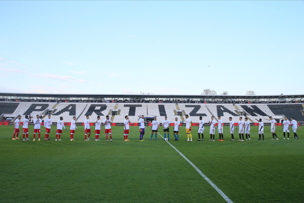 Velja Nevolja pretio igračima Zvezde iz lože, psovkama se pridružio i direktor policije Rebić