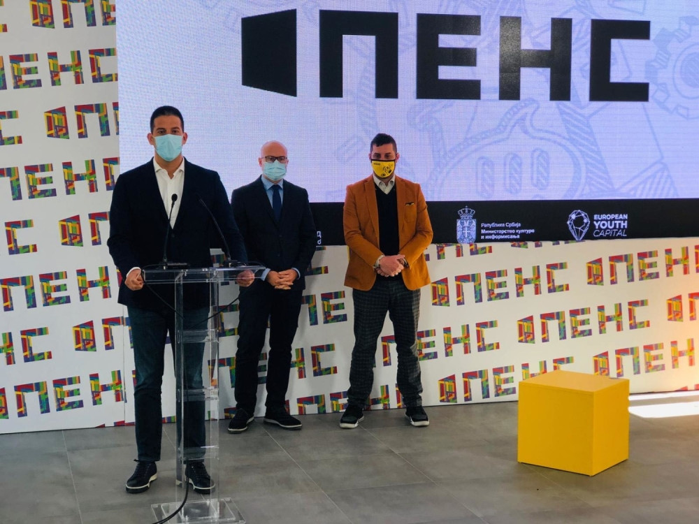 Udovičić i Vučević posetili prvi omladinski centar OPENS!