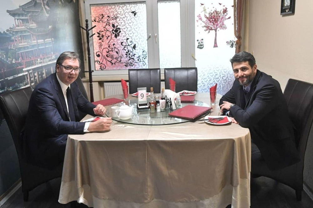 Vučić se sastao sa Šapićem: Možemo mnogo dobrog da donesemo Srbiji