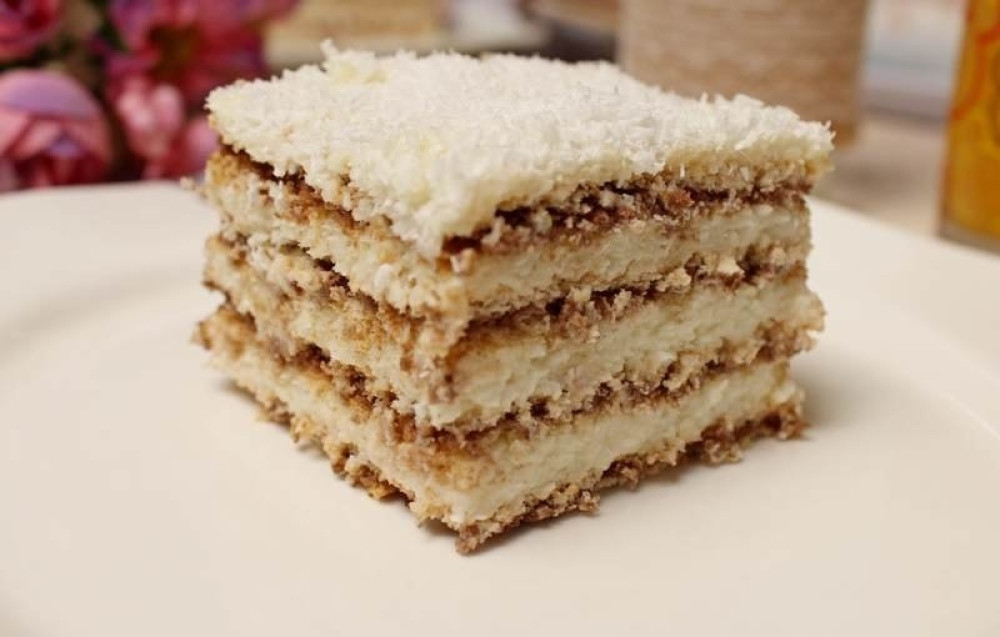 Kokos kolač sa turskim keksom, poslastica iz "1001 noći"