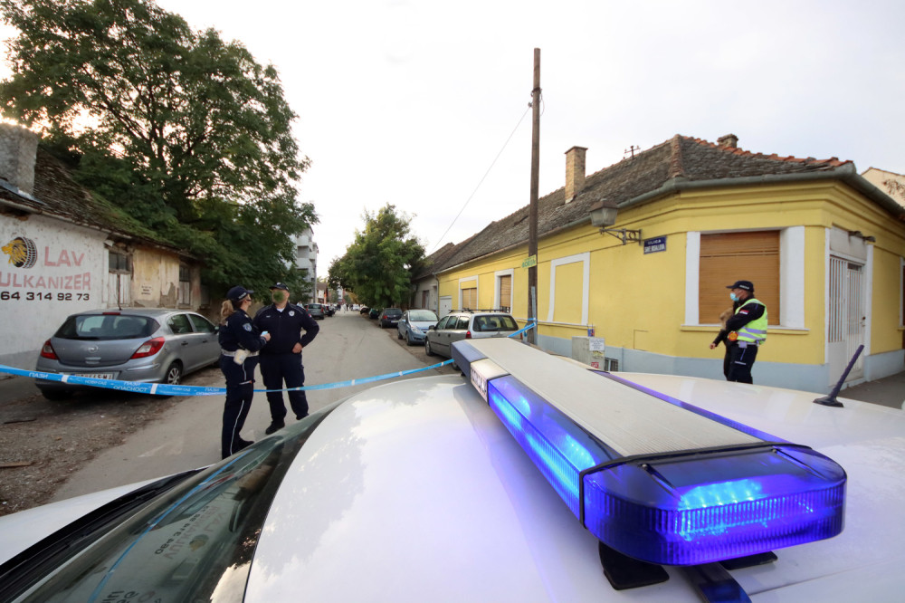 Leskovačka policija uhapsila čoveka koji je sakrio arsenal oružja u kući