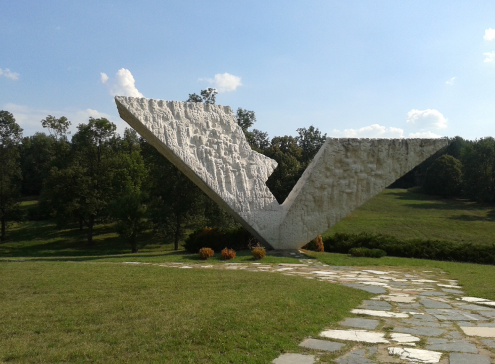 Krvavi masakr nad srpskim stanovništvom od nemilosrdnih nacista zbog 10 ubijenih nemačih vojnika!