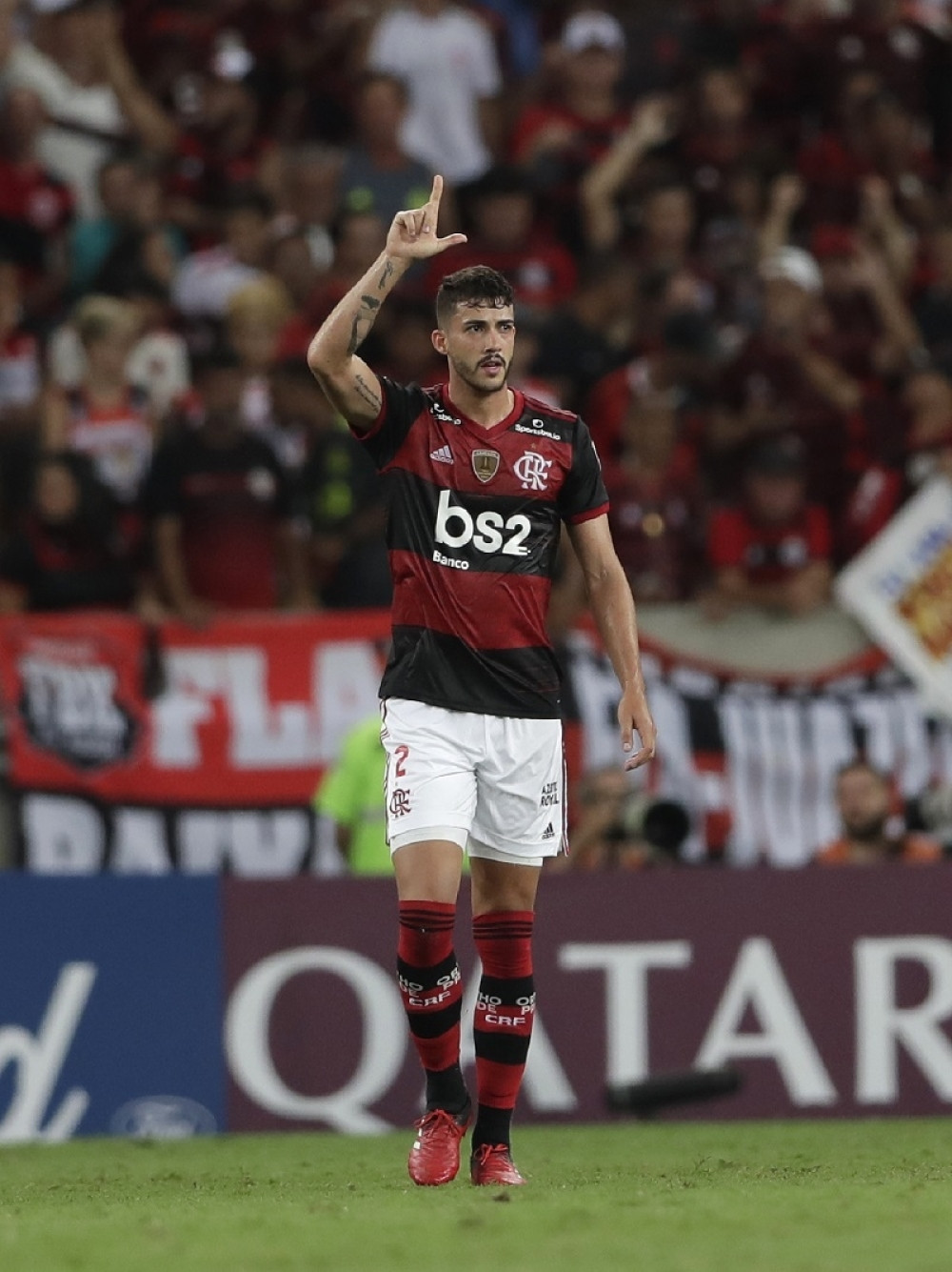 Brazilac doživeo stravičnu povredu pošto mu je protivnik stao na testise (FOTO)