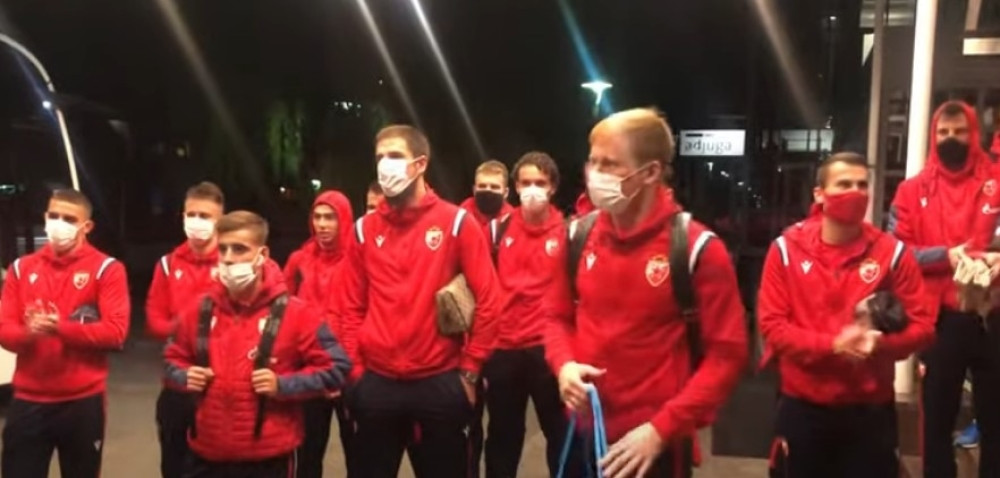 Zvezdu posle treninga pred Hofenhajm dočekali navijači iz Nemačke (VIDEO)