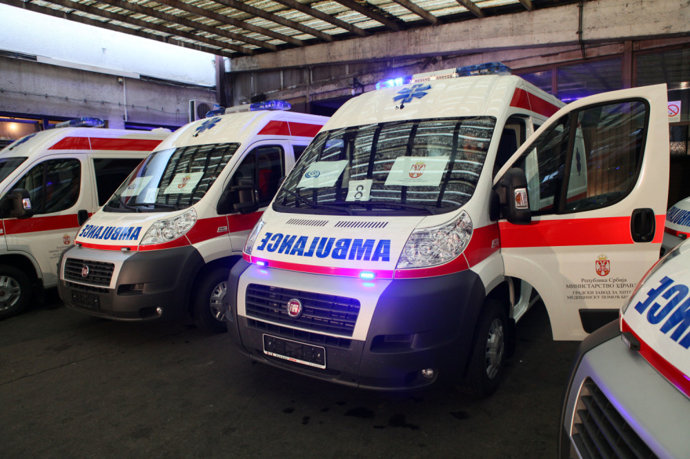 Muškarac izboden nožem na Vračaru!