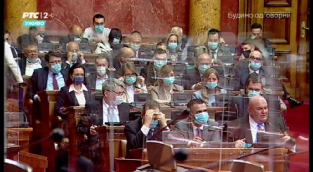 Evo kako Đilasovi mediji prenose vesti: Sami sebi uskaču u usta!