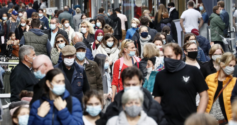 Broj umrlih je utrostručen, za 24 sata otkriveno više od 19 hiljada slučajeva zaraze