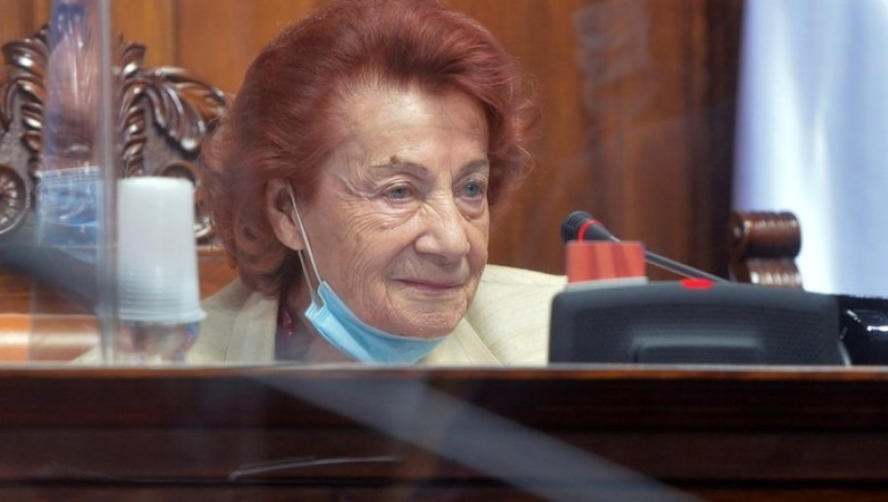 Dete iz ustaškog logora i najstarija poslanica koja je danas predsedavala Skupštinom Srbije