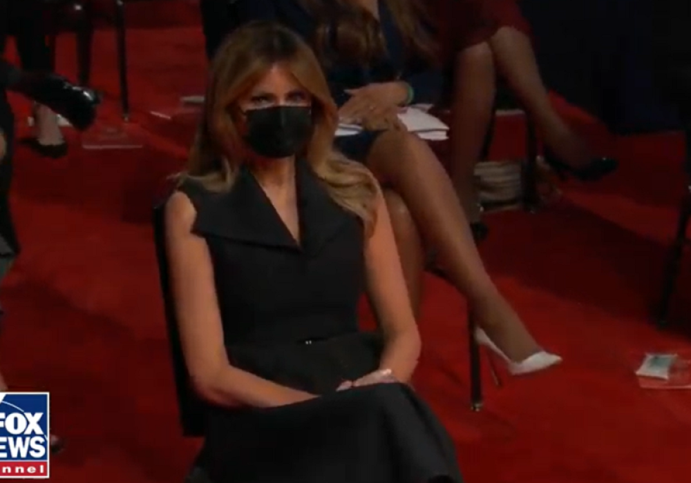 Društvene mreže se usijale "TO NIJE ONA, KLONIRANA JE" (FOTO,VIDEO)