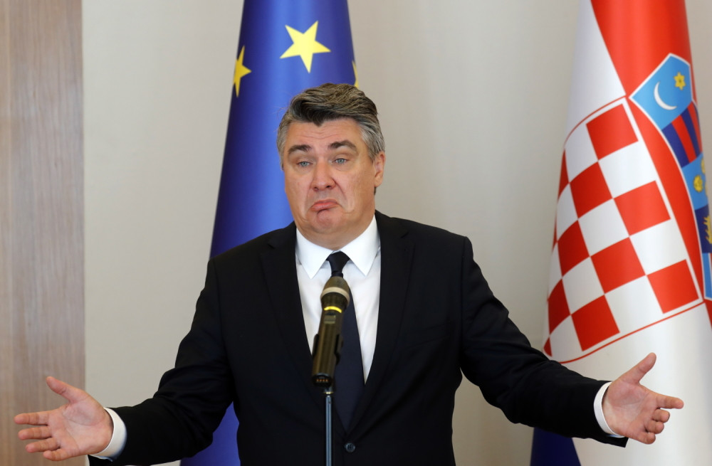 Hrvatski predsednik za vreme konferencije rekao konobaru da mu donese KOKAIN
