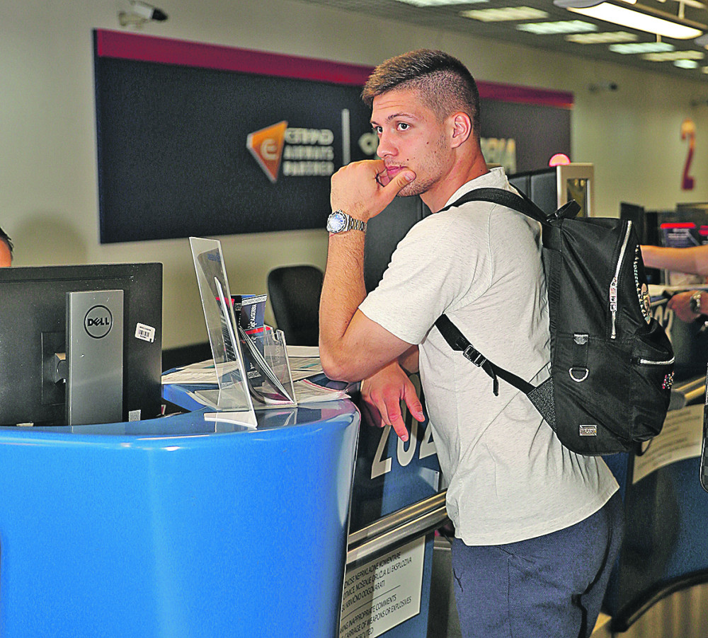 Zvanično - Luka Jović napustio Real, ima novi klub