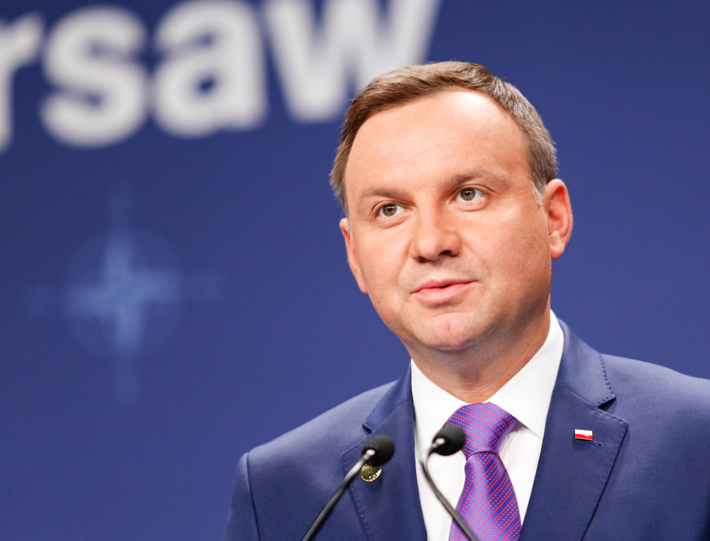 Predsednik Poljske pozitivan na koronu!