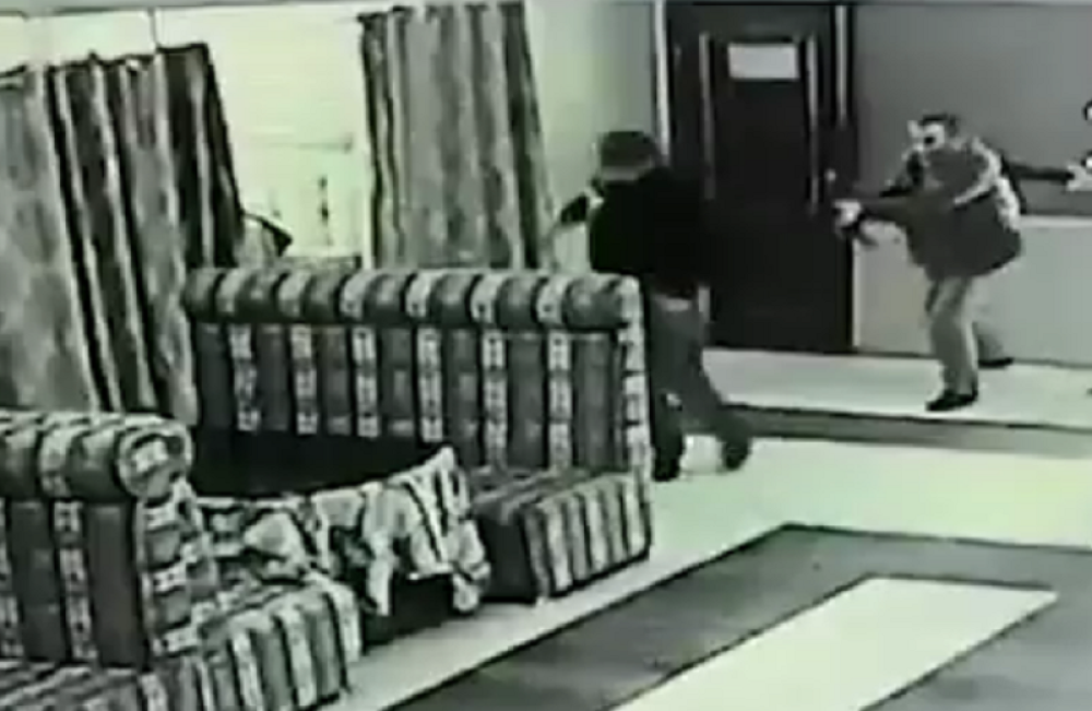 Ruski MMA borac likvidiran kalašnjikovom! Pojavio se strašan snimak! (UZNEMIRUJUĆ VIDEO)