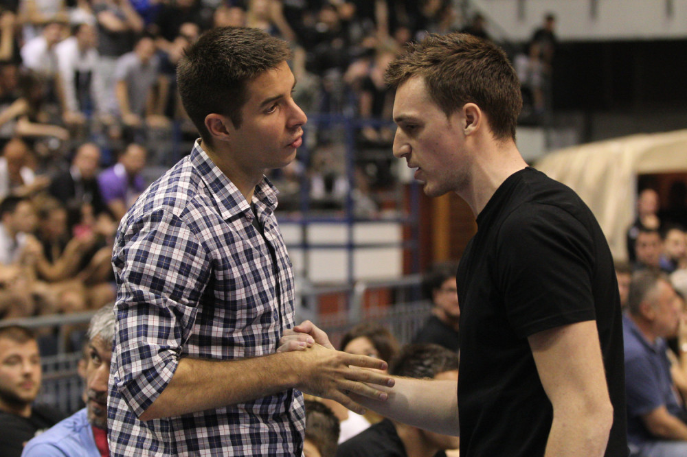 Burž na put ka Beogradu krenuo vozom