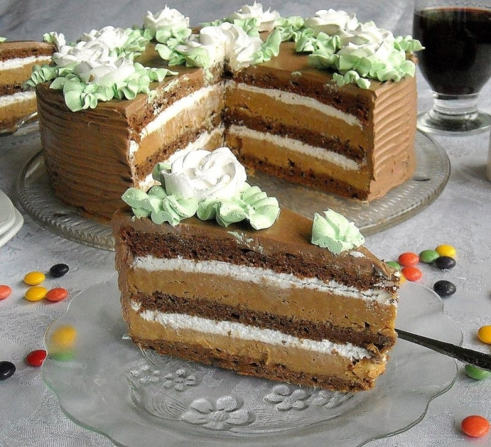 Lešnik karamel torta - senzacija, koja će vas raspametiti