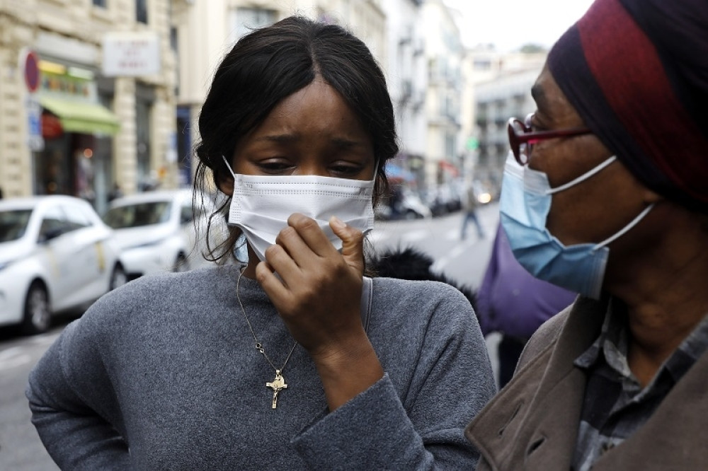 Suze i strah na ulicama Nice posle jezivog masakra! (FOTO)