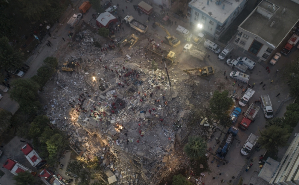 Serija udara na Egejskom moru, poginulo najmanje 26, povređeno 800! (FOTO)