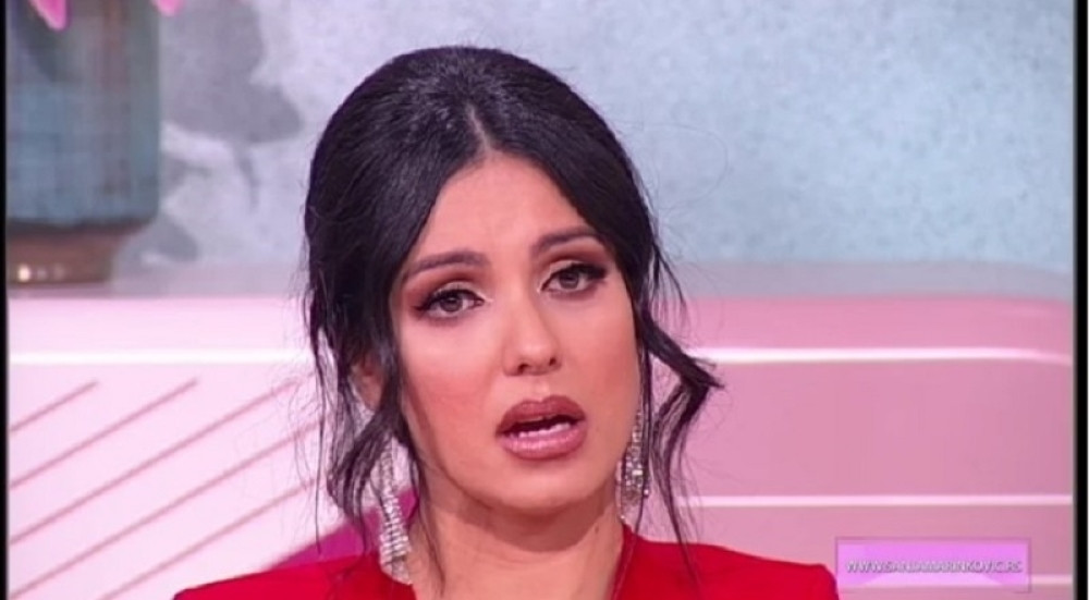 Tanja Savić ne prestaje da šokira detaljima iz svog braka, a ovo je poručila suprugu! (VIDEO)