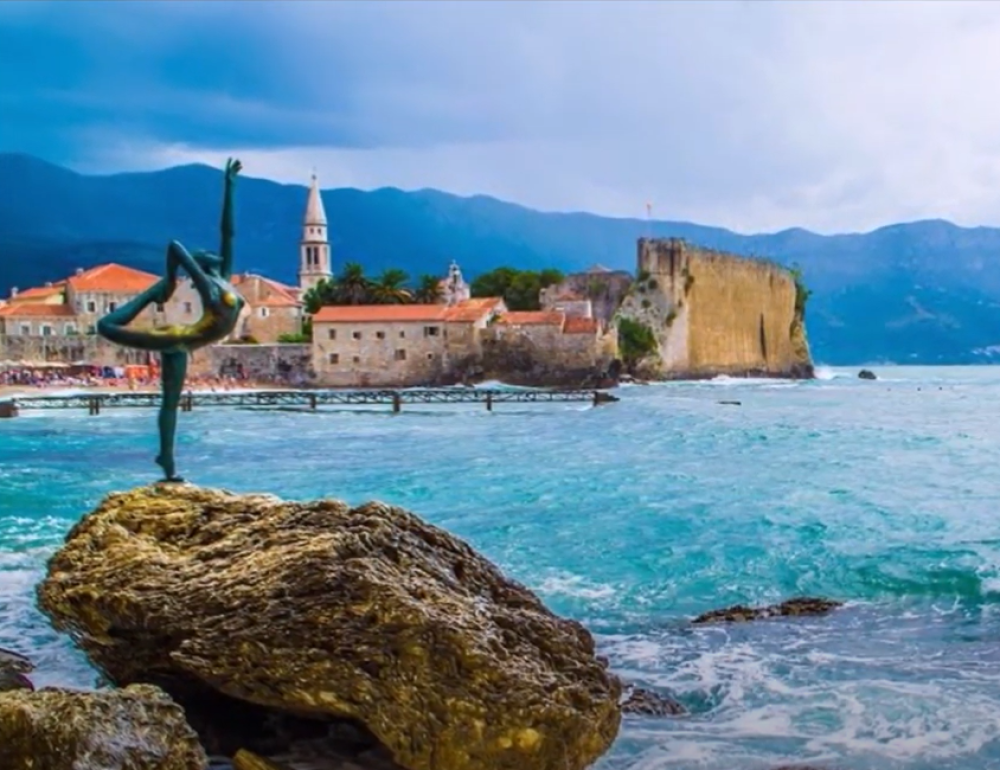 Tužna ljubavna priča doprinela je popularnosti te skulpture