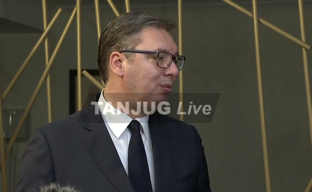 "Ne pada mi na pamet da se izvinjavam bilo kome zbog uspeha Srbije" (VIDEO)