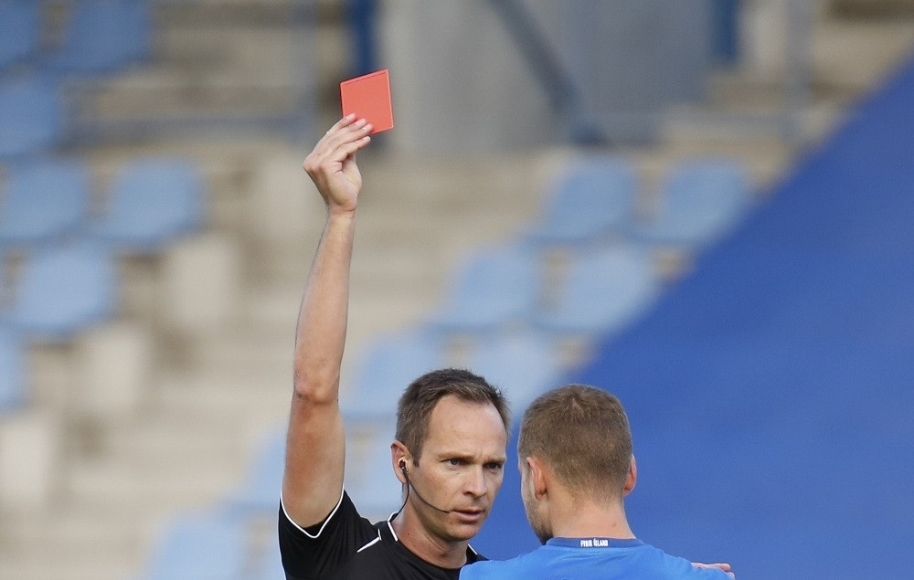 Odluke internacionalca Jovanovića pod lupom, da li je bio crveni, polemika i oko penala (VIDEO)