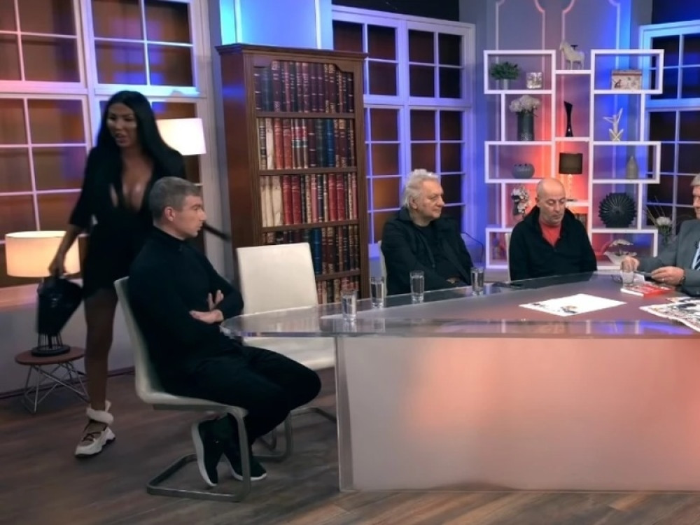 Tijanu Ajfon bivši sportista nazivao prostitutkom i pogrdnim imenina - napravila je haos i napustila! (VIDEO)